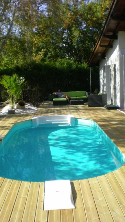 Villa Mogador Piscine Et Balneo Andernos-les-Bains Exterior photo